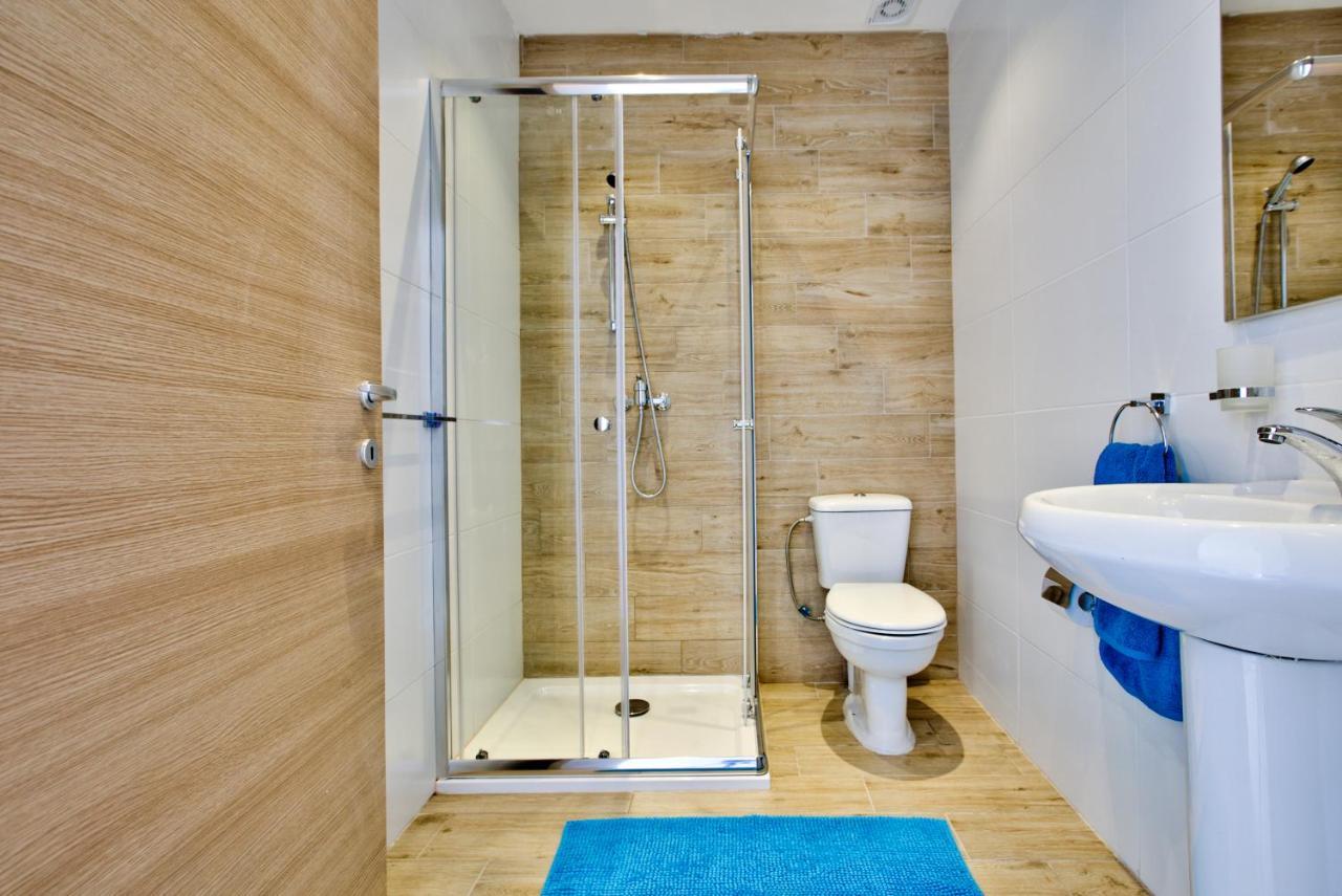 Sliema Duplex Penthouse With Sea Views & Private Terrace By Shortletsmalta Apartment Luaran gambar