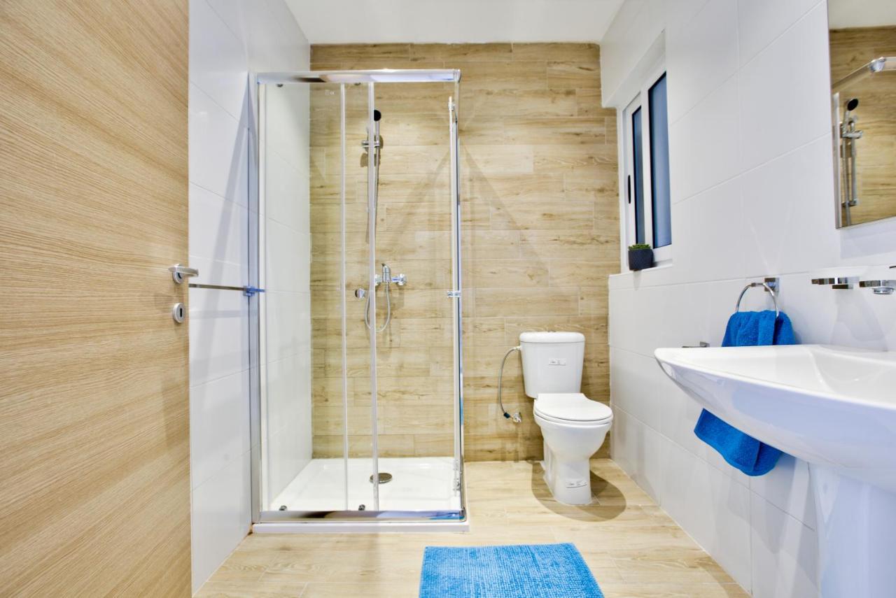 Sliema Duplex Penthouse With Sea Views & Private Terrace By Shortletsmalta Apartment Luaran gambar